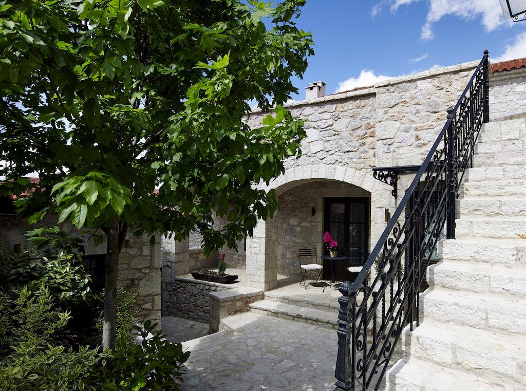 Villa Vager Levídhion Exteriör bild